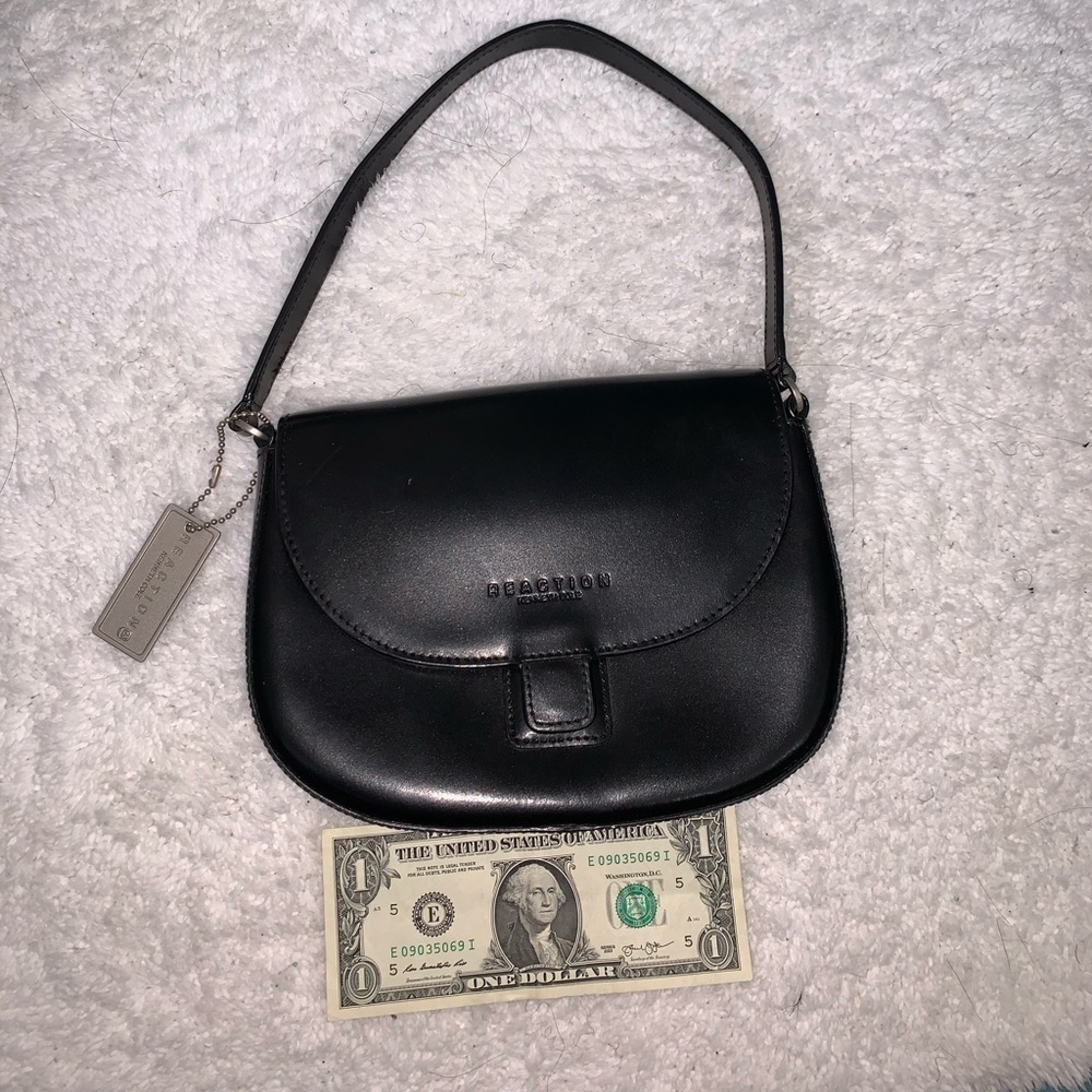 Kenneth Cole Reaction all Black Mini Bag with Keychain Y2K chic College gno cute